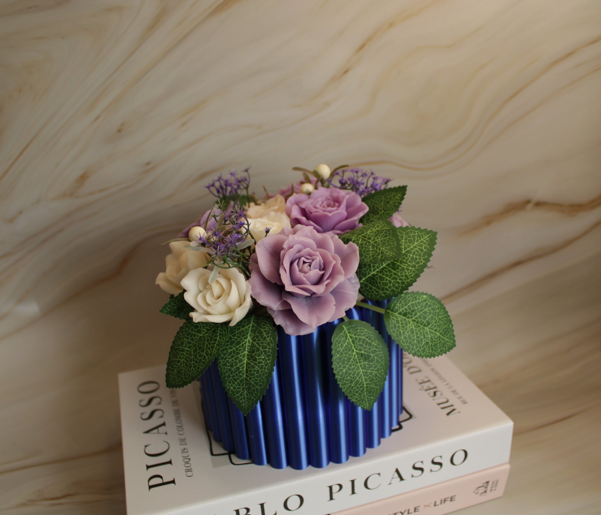 Muilo gėlių puokštė violetinė