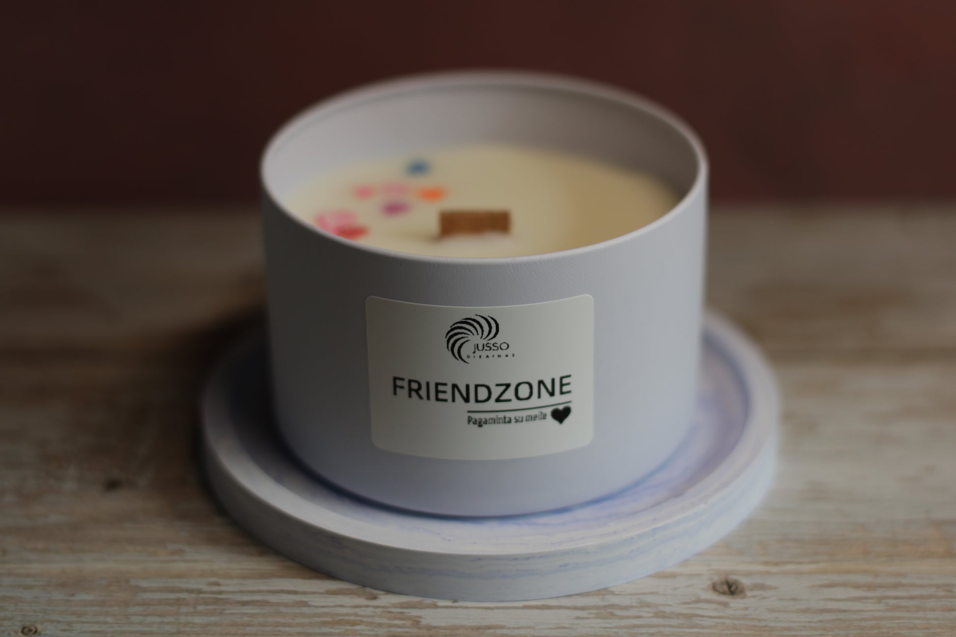 Kvepianti rankų darbo sojų vaško žvakė friendzone