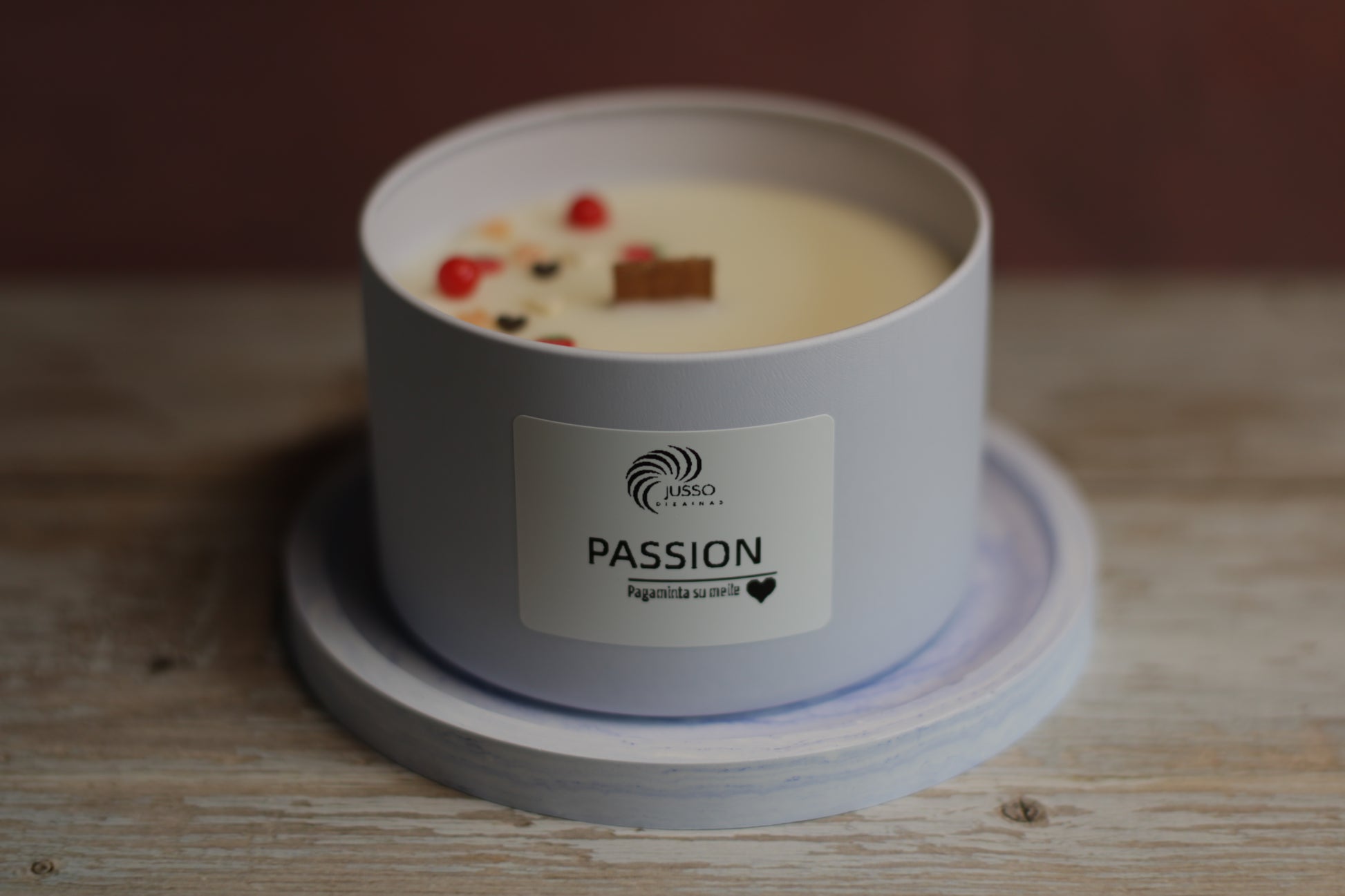 Kvepianti rankų darbo sojų vaško žvakė passion