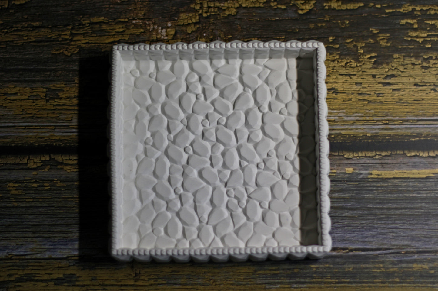 Akrilinis padėkliukas žvakėms kvadratinis baltas