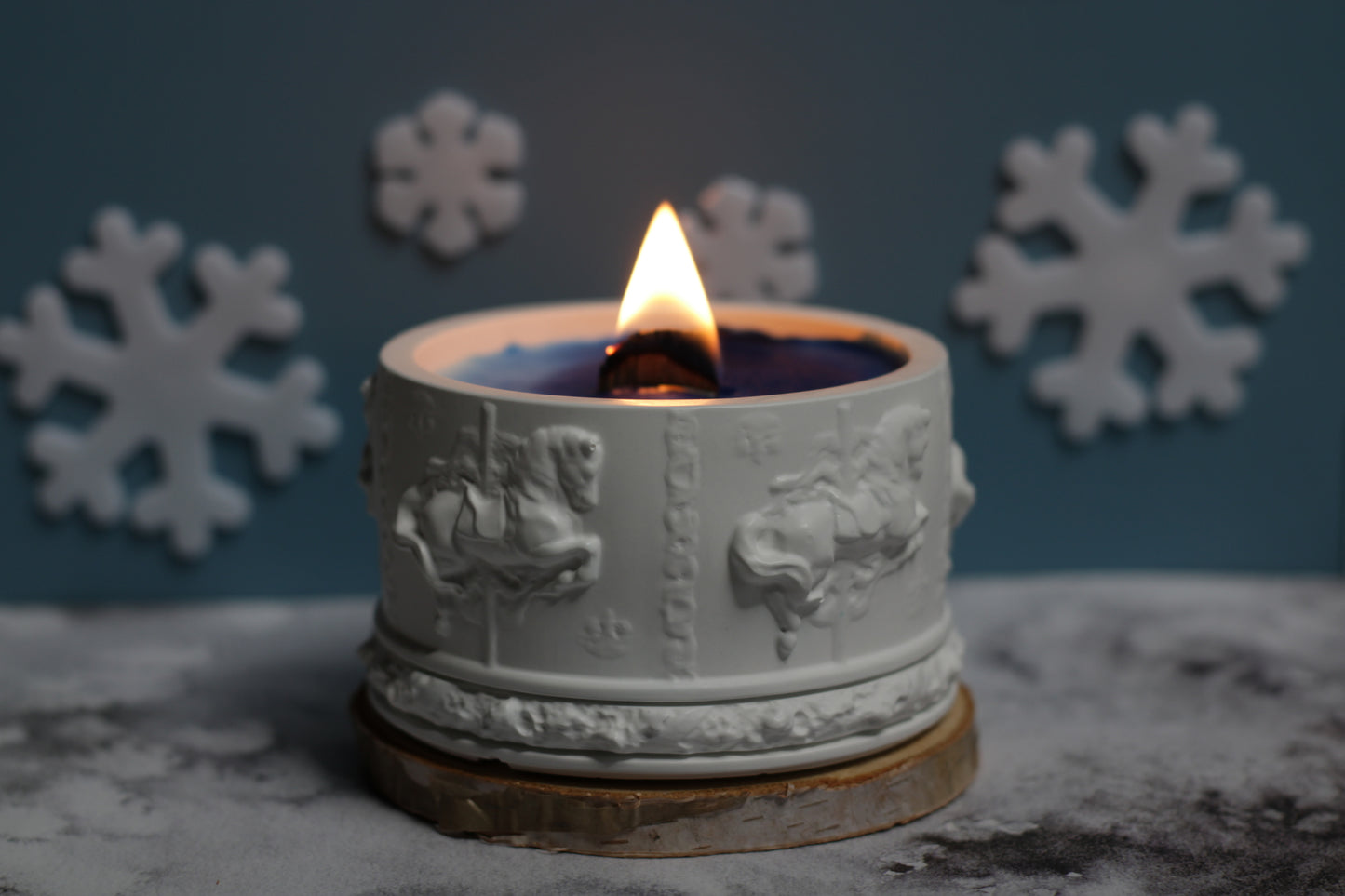 Karuselė – sojų vaško žvakė akriliniame inde