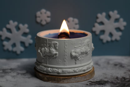 Karuselė – sojų vaško žvakė akriliniame inde