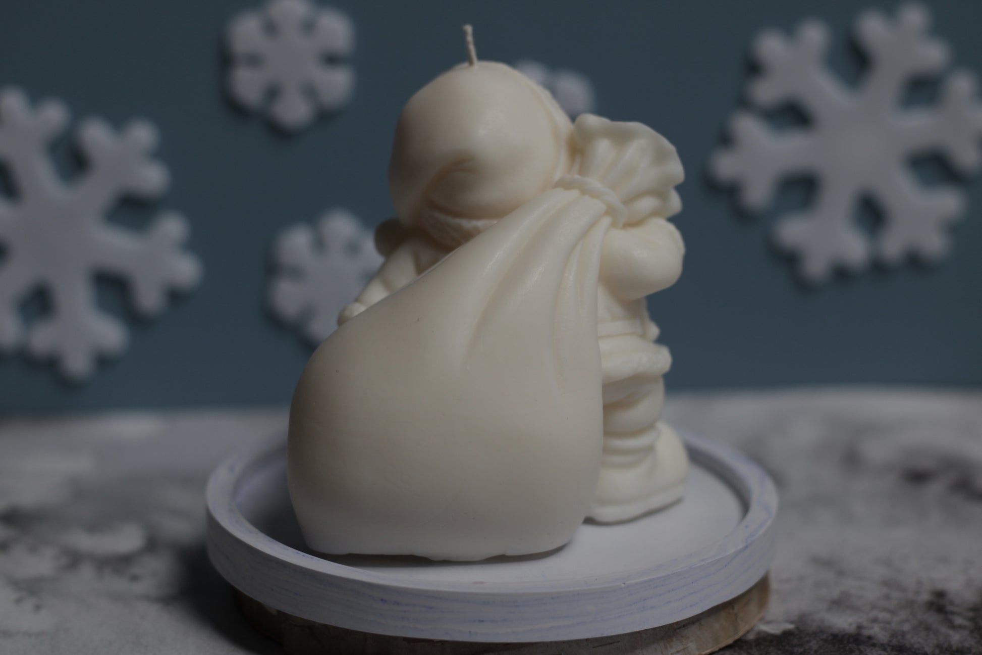 Rankų darbo sojų vaško žvakė LINKSMASIS NYKŠTUKAS