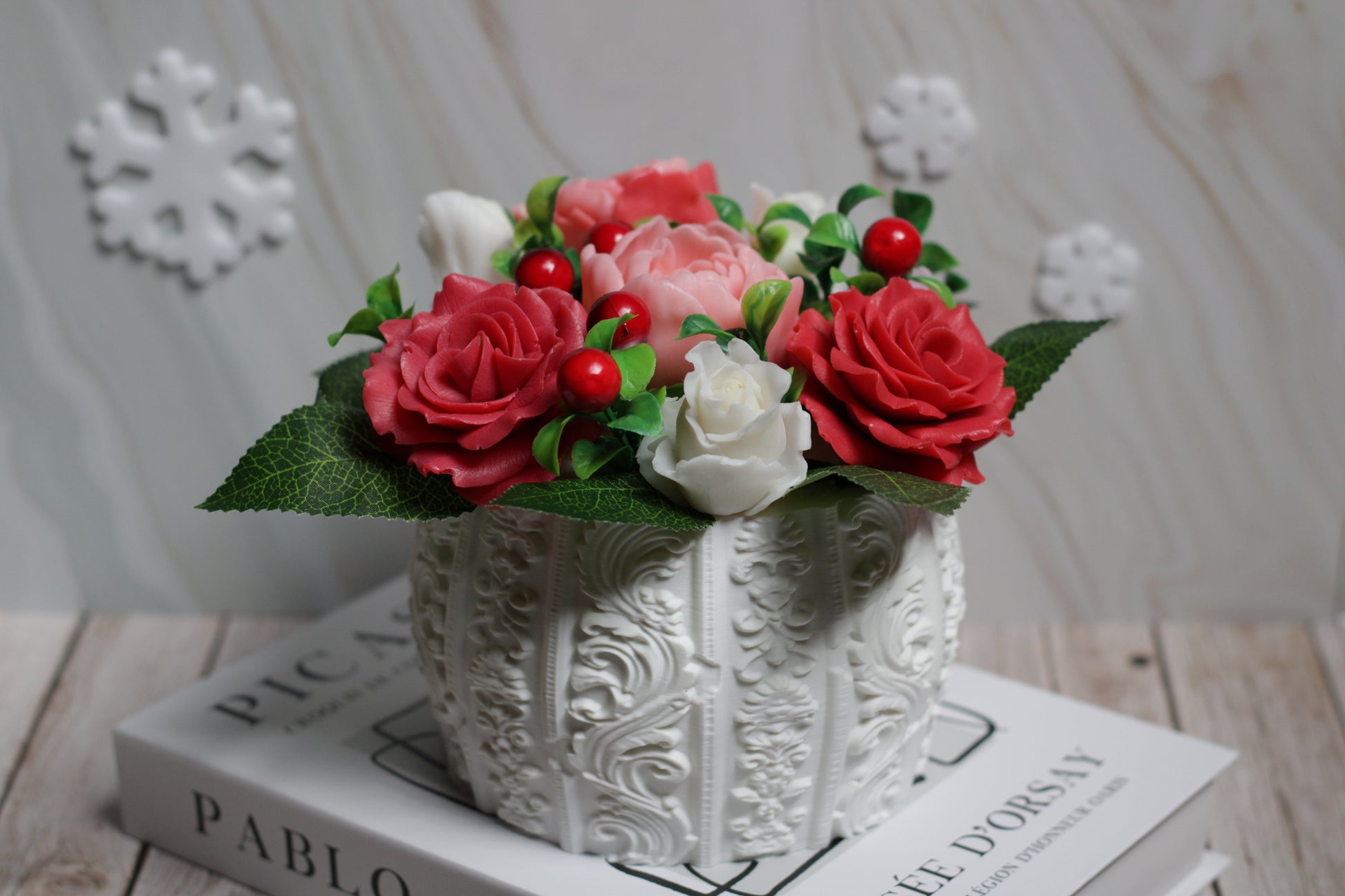 Rankų darbo muilo gėlių puokštė Raudonas žavesys