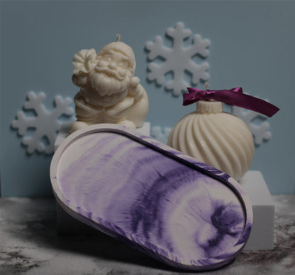 Rinkinys Kalėdinė Akimirka – žvakių padėkliukas, nykštuko ir kalėdinio burbulo sojų vaško žvakės