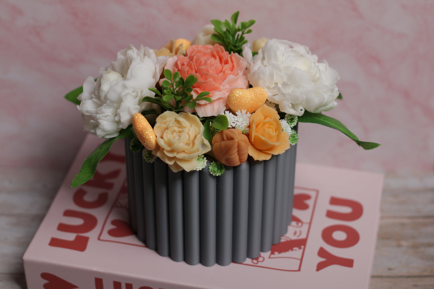 Rankų darbo muilo gėlių puokštė Simfonija dovanai