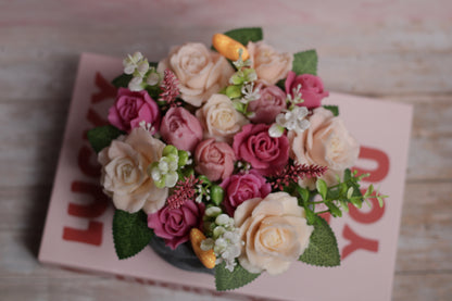 Ilgaamžė muilo gėlių puokštė Meilė – elegantiška dovanos idėja