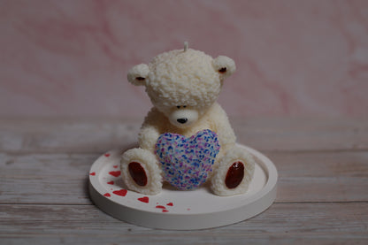 Įsimylėjęs Meškiukas – dekoratyvinė sojų vaško žvakė