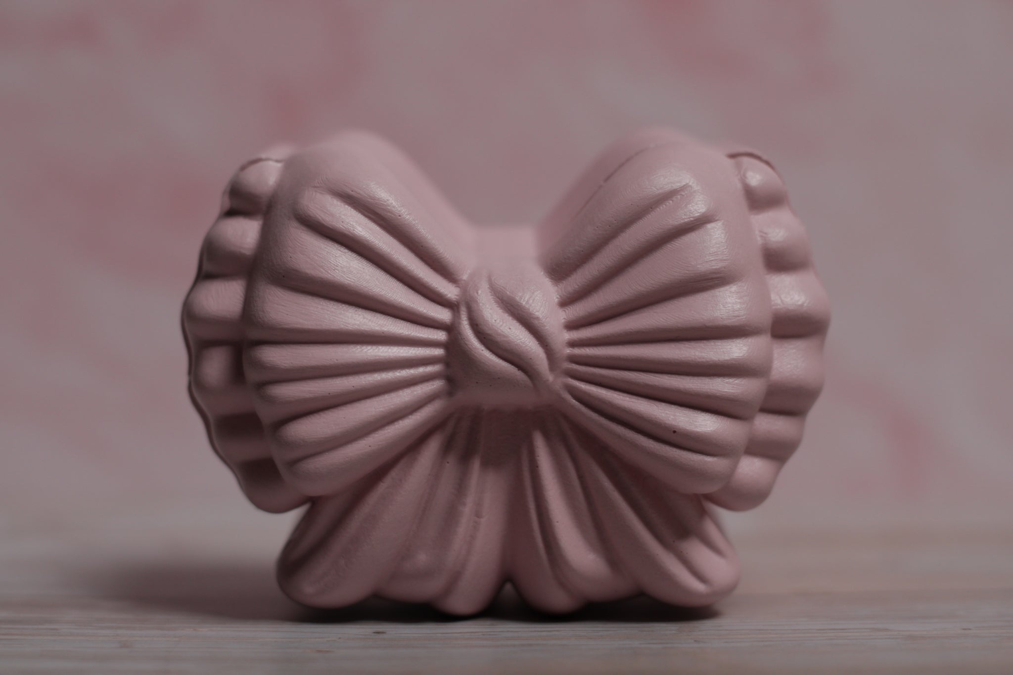 Sojų vaško žvakė gipso inde KASPINAS – rankų darbo dekoracija